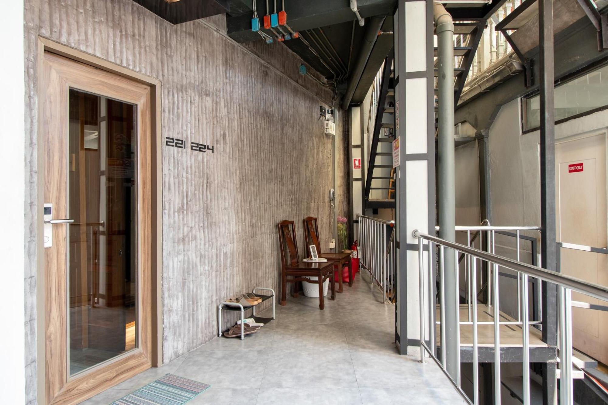 Loftel 22 Hostel Μπανγκόκ Εξωτερικό φωτογραφία